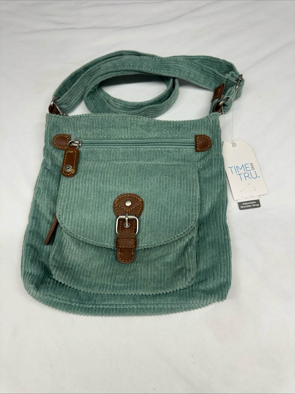 Time and Tru Sage Green Corduroy Crossbody with Brown Accents NWT small stain 🫟